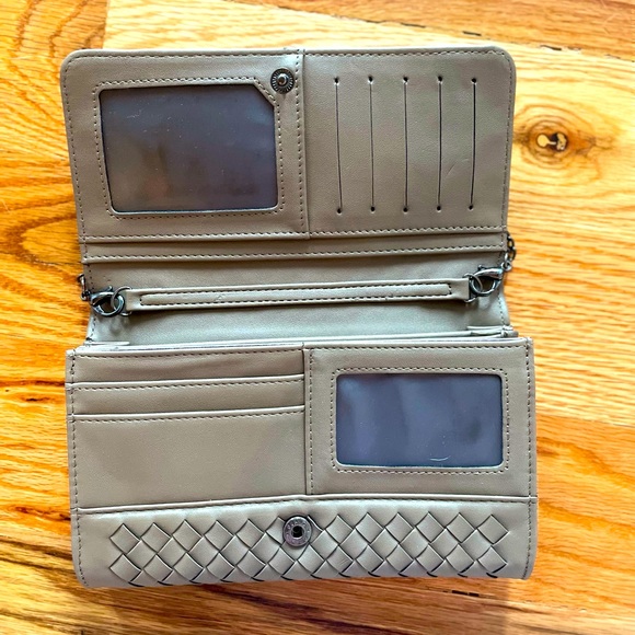 Made in Korea Small dark gray purse with strap - Picture 3 of 4